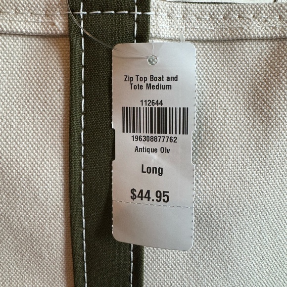 L.L. bean boat and tote medium long ANTIQUE OLIVE with zipper - Picture 2 of 8